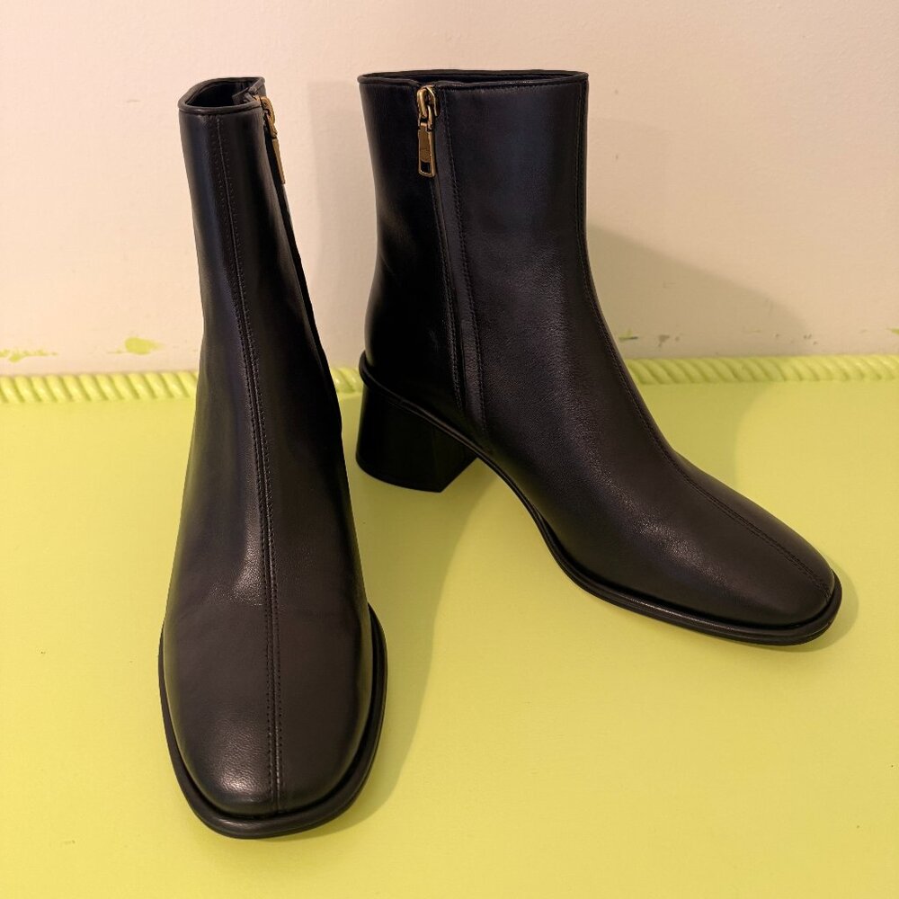 Coach Black Leather Boots, Size 9, Block Heel